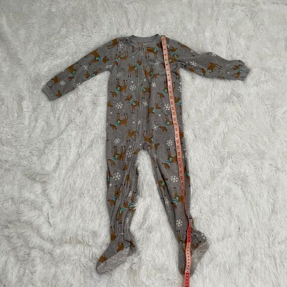 Carter's Reindeer Onesie Size 5 - Picture 6 of 10